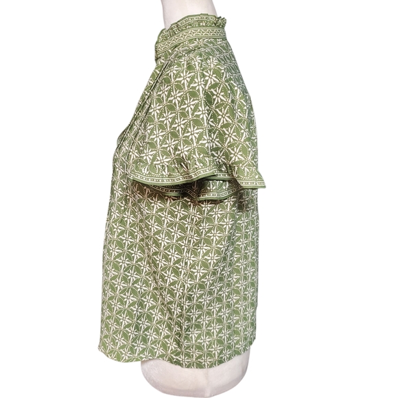 Max Studio Blouse Size XSmall Green Floral Ruffle Peasant Boho - Picture 6 of 13